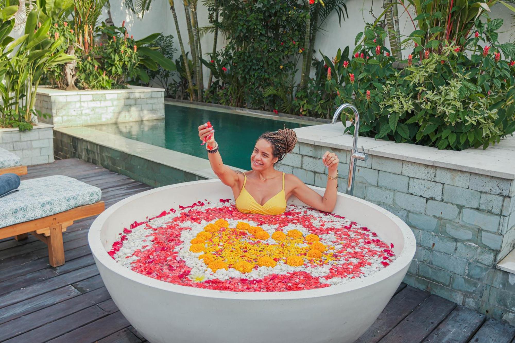 Villa Bella Seseh, 3-Br With Private Pool Canggu  Exterior photo